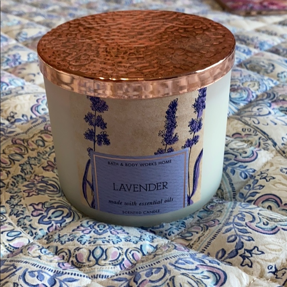 Bath & Body Works Candles